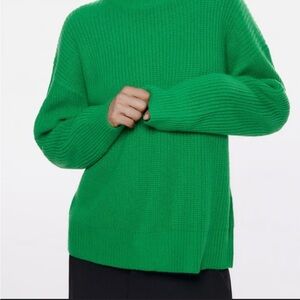 Zara Vibrant Green Knit Sweater